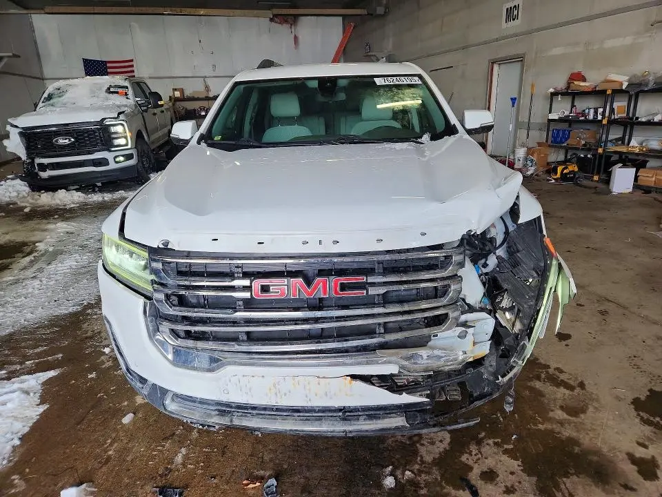 2022 GMC ACADIA SLE  