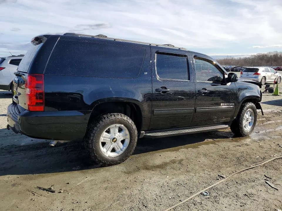 2013 CHEVROLET SUBURBAN K1500 LT  