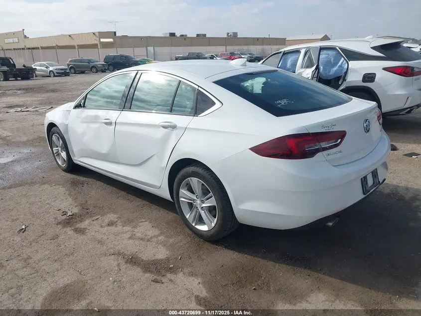 2018 BUICK REGAL SPORTBACK PREFERRED