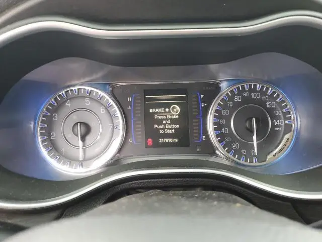 2016 CHRYSLER 200 LIMITED  