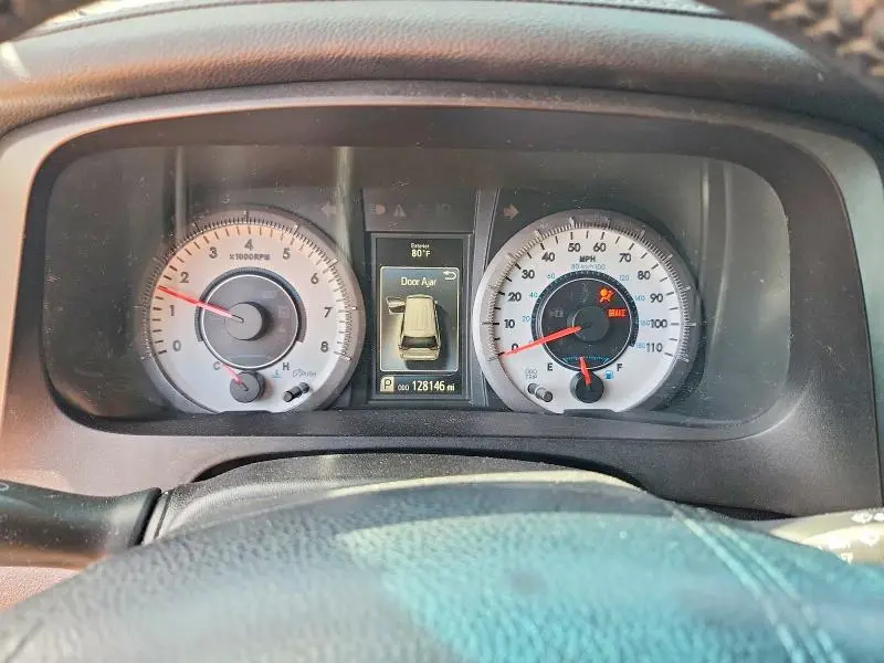 2015 TOYOTA SIENNA SPORT  