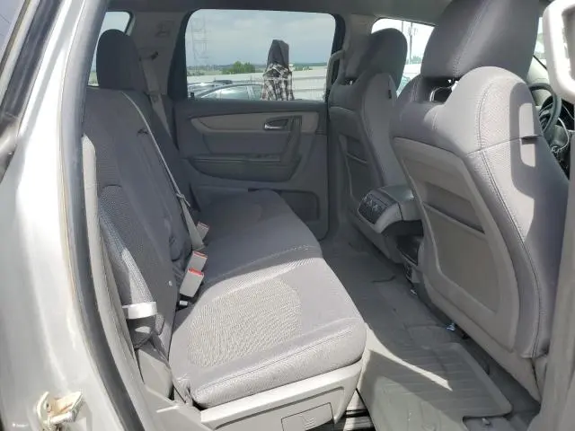 2014 CHEVROLET TRAVERSE LS  