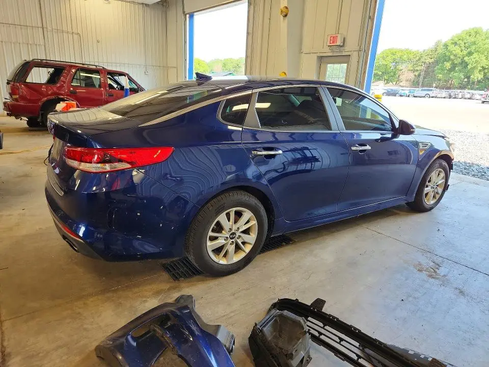 2018 KIA OPTIMA LX  