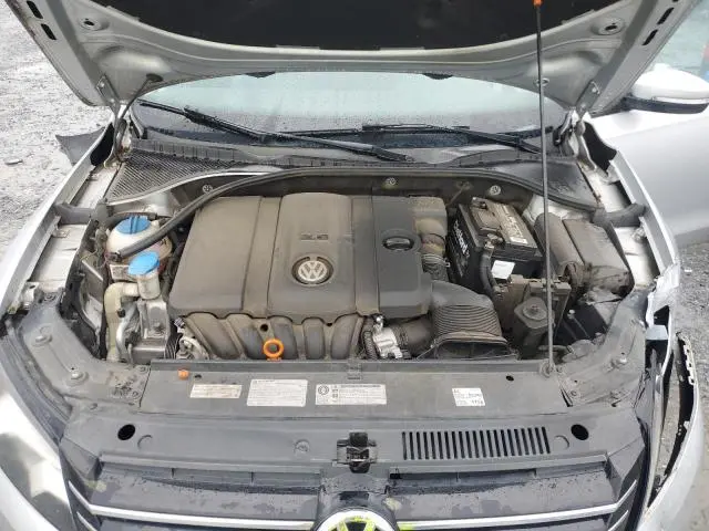 2013 VOLKSWAGEN PASSAT S  