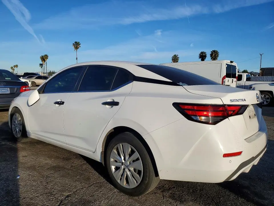 2022 NISSAN SENTRA S  