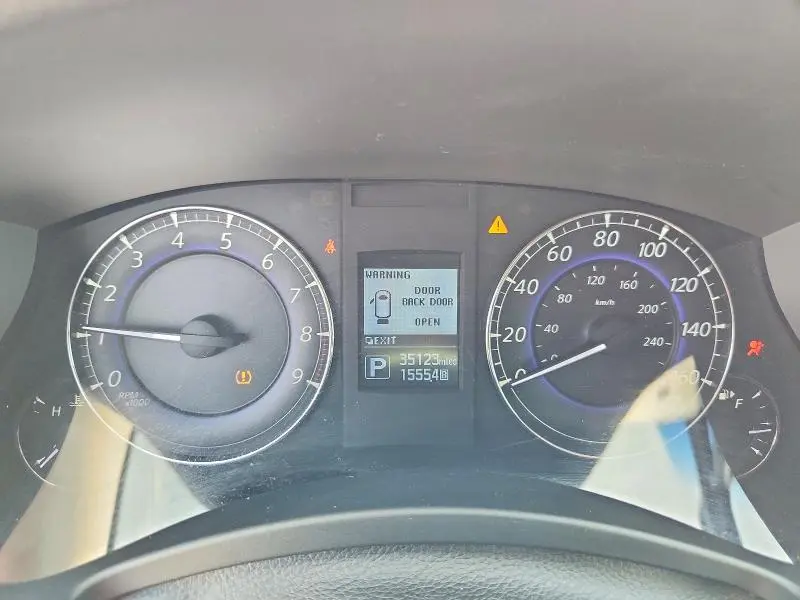 2017 INFINITI QX50 BASE  