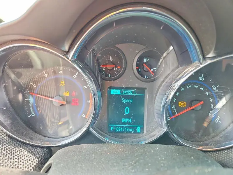 2013 CHEVROLET CRUZE LT  