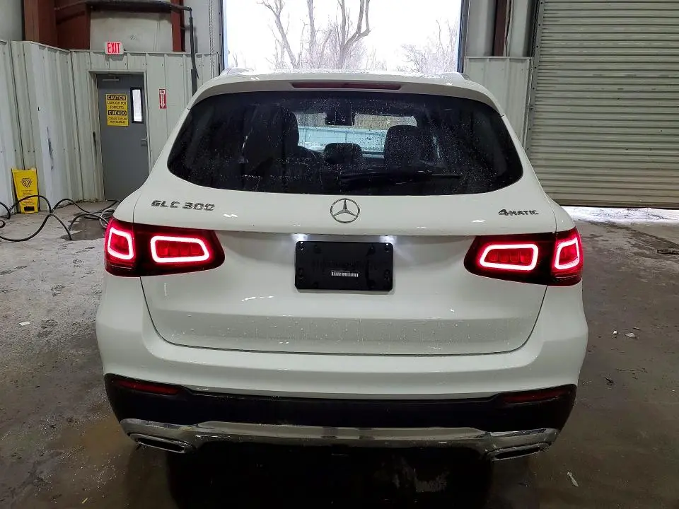 2022 MERCEDES-BENZ GLC 300 4MATIC  