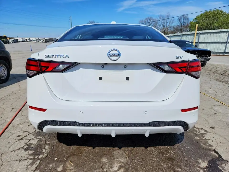 2023 NISSAN SENTRA SV  