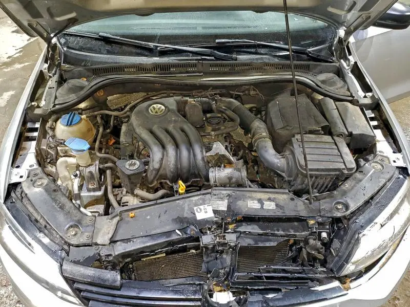 2013 VOLKSWAGEN JETTA BASE  