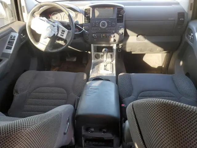 2011 NISSAN PATHFINDER S  