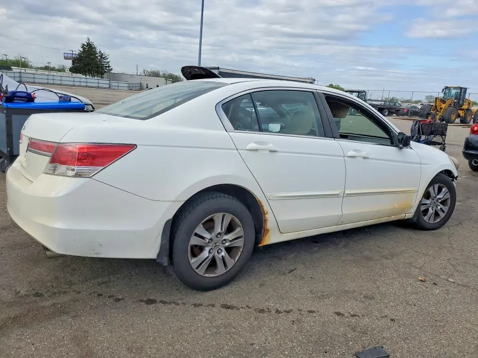2012 HONDA ACCORD LXP  