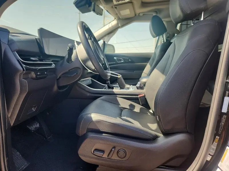 2025 KIA CARNIVAL SX PRESTIGE  