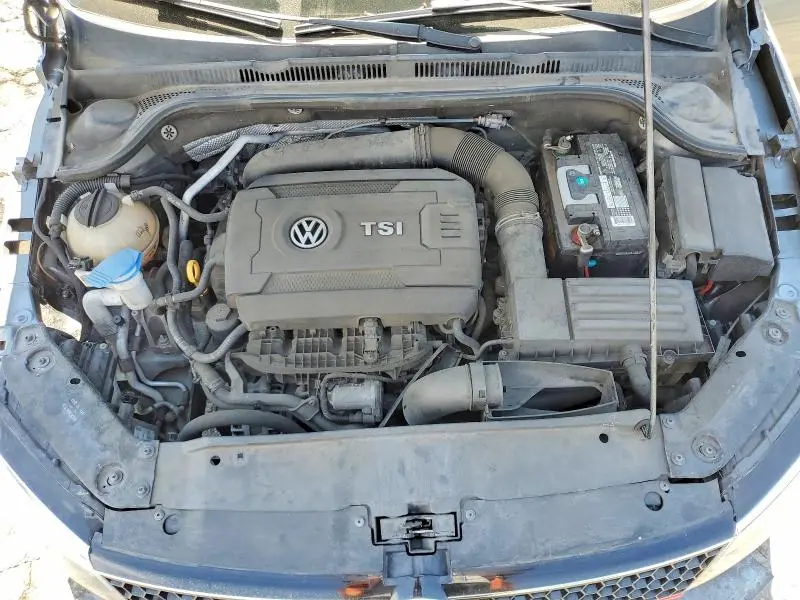 2015 VOLKSWAGEN JETTA GLI  