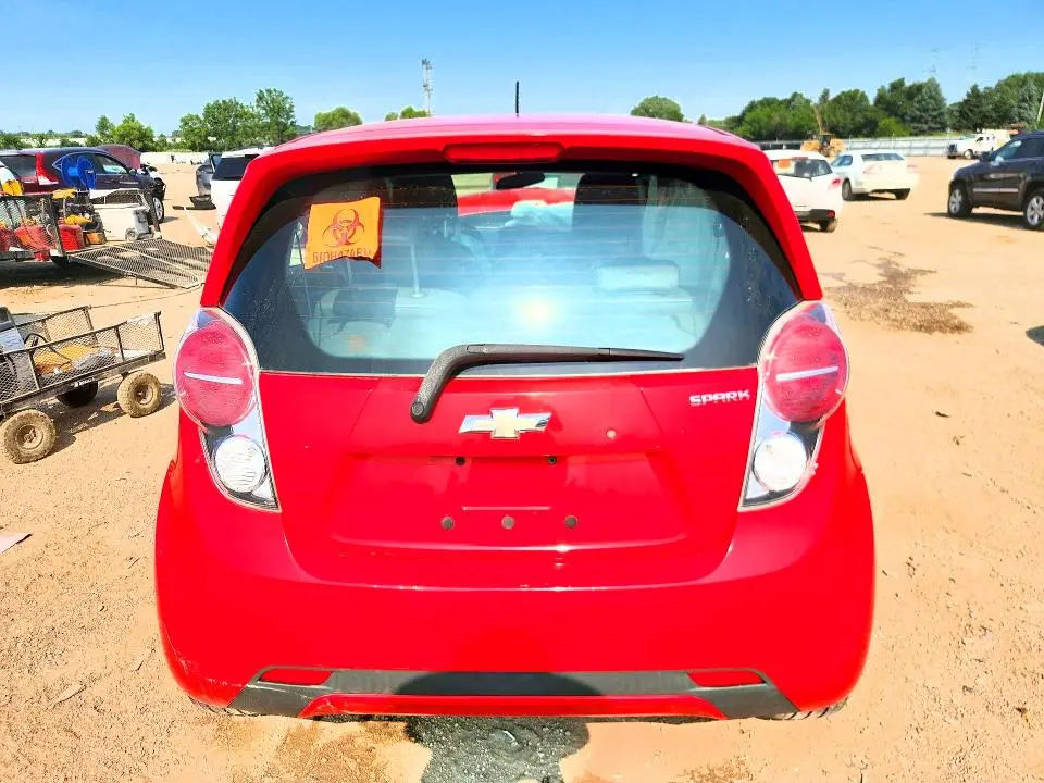 2015 CHEVROLET SPARK 1LT  