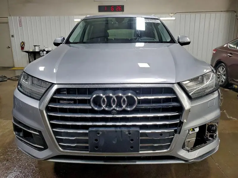2017 AUDI Q7 PRESTIGE  