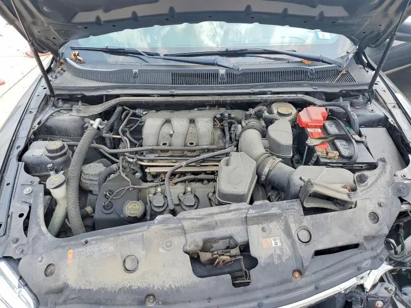 2018 FORD TAURUS SEL  