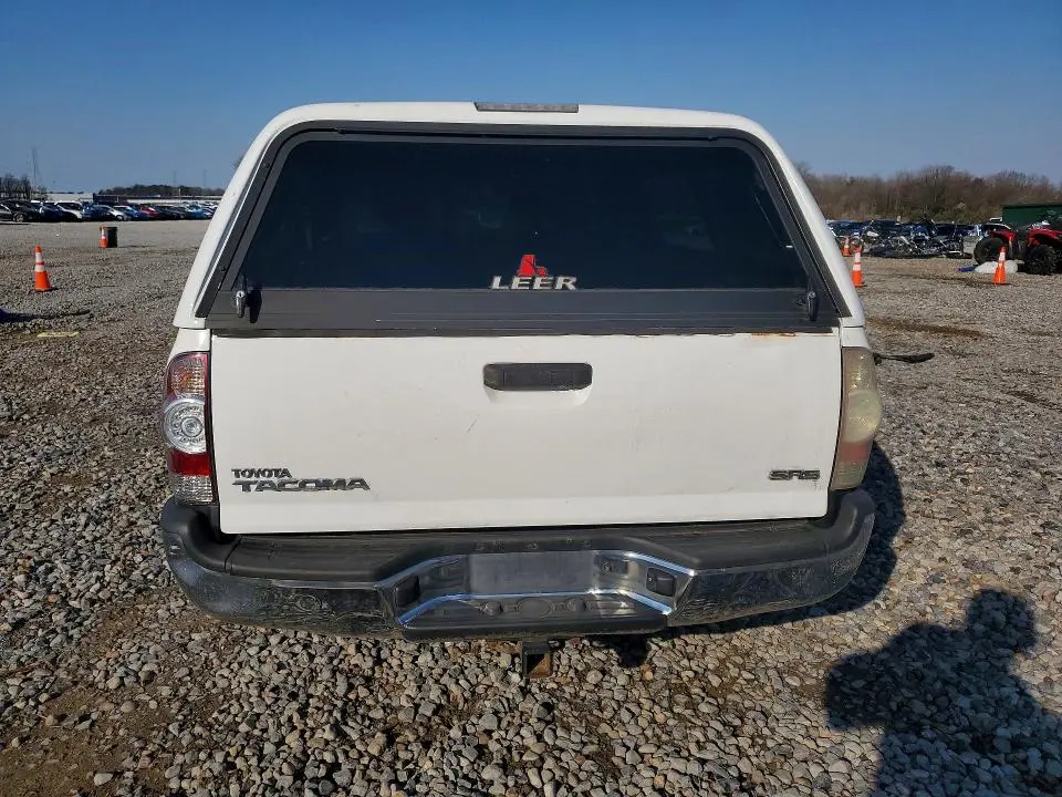 2010 TOYOTA TACOMA   