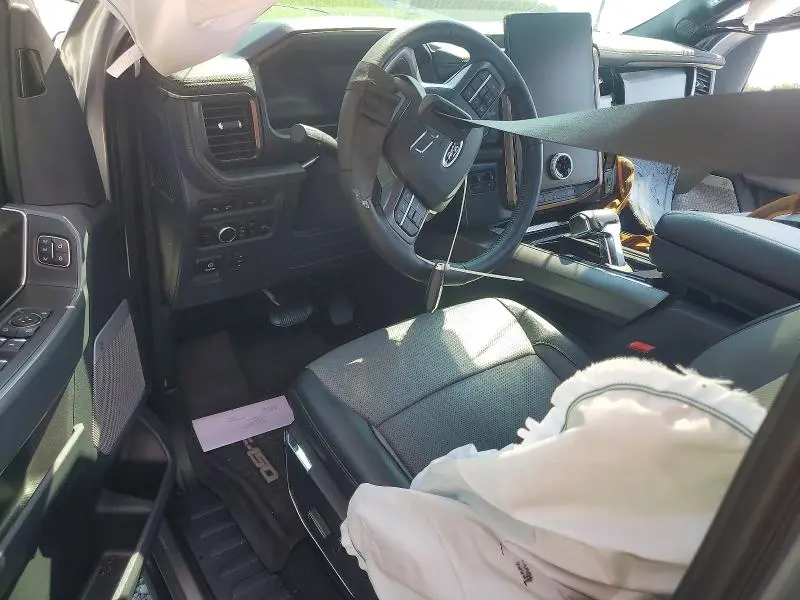 2023 FORD F150 LIGHTNING PRO  