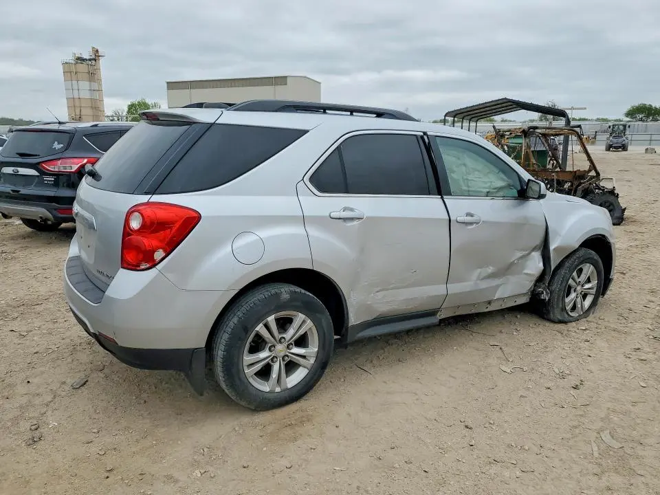 2015 CHEVROLET EQUINOX LT  