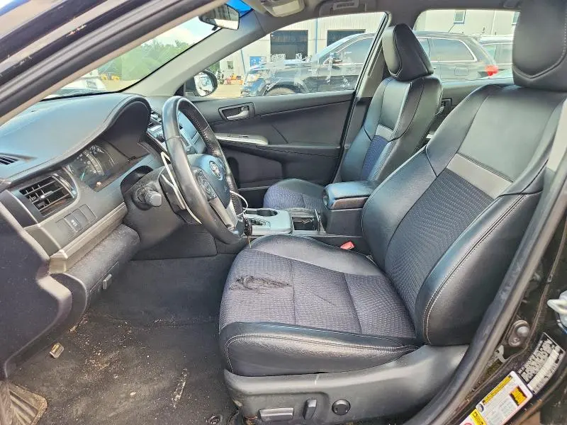 2012 TOYOTA CAMRY SE  