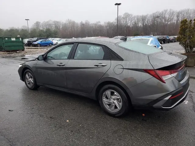 2024 HYUNDAI ELANTRA SE  