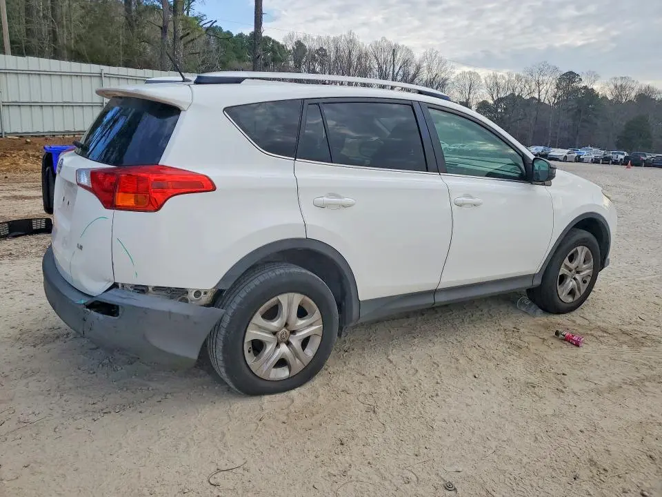 2015 TOYOTA RAV4 LE  