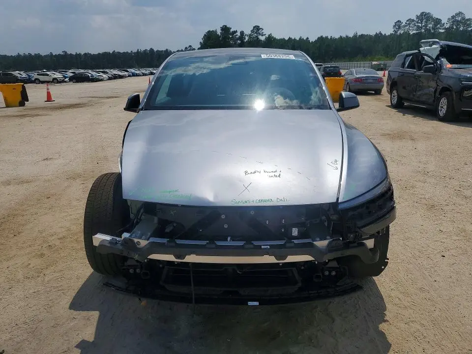 2026 TESLA MODEL Y   