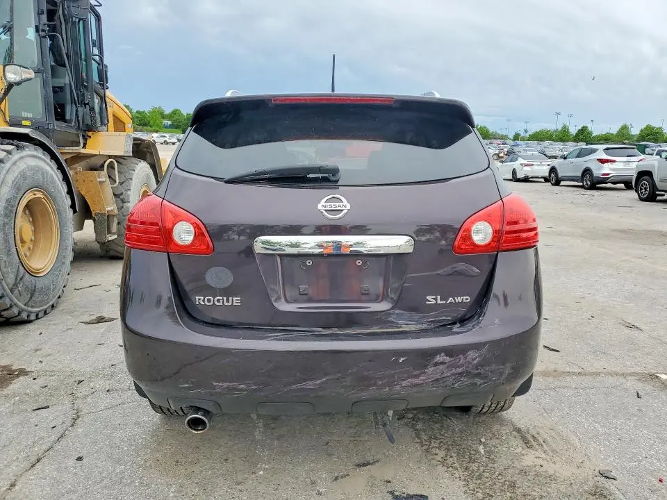 2011 NISSAN ROGUE S  