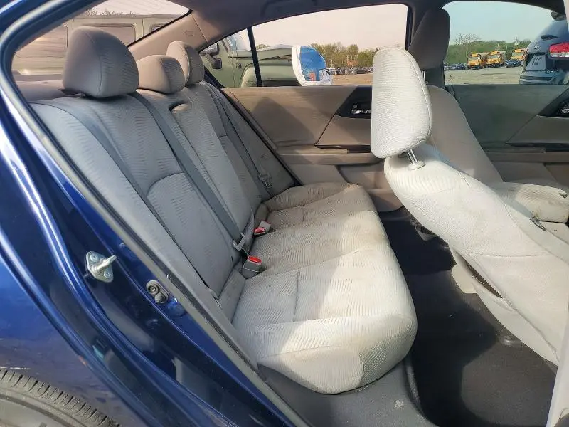 2017 HONDA ACCORD LX  