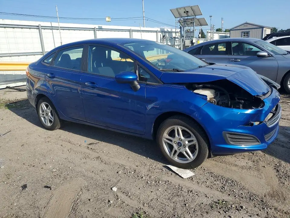 2019 FORD FIESTA SE  