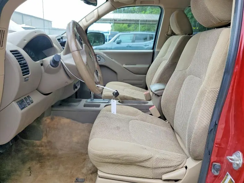 2017 NISSAN FRONTIER SV  