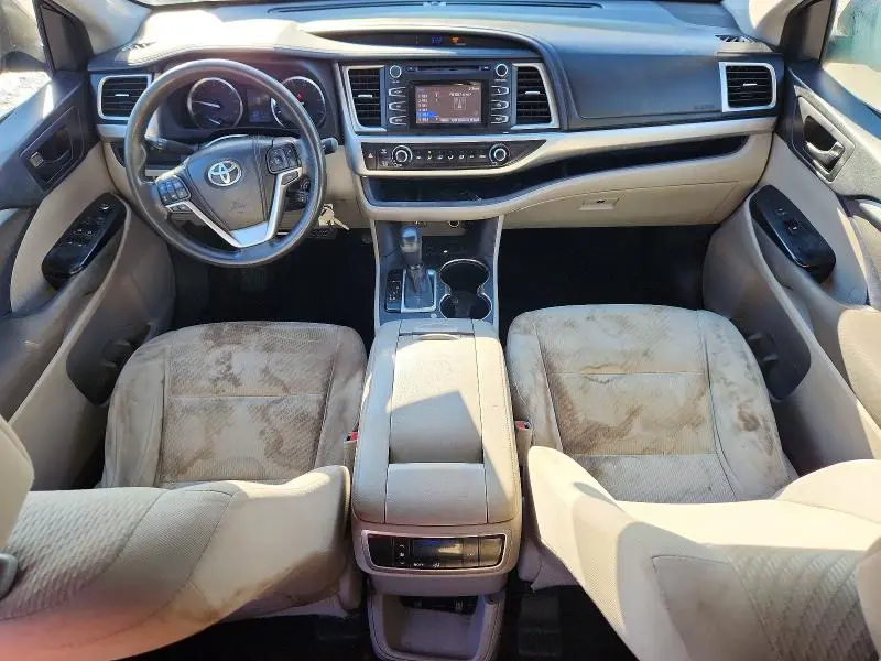 2014 TOYOTA HIGHLANDER LE  