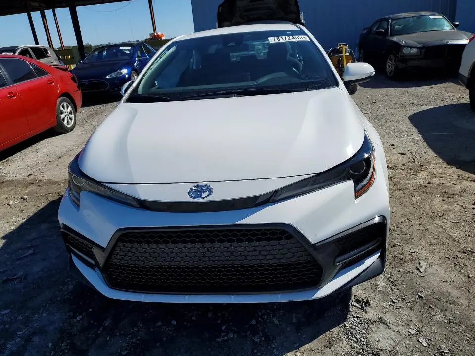 2022 TOYOTA COROLLA SE  