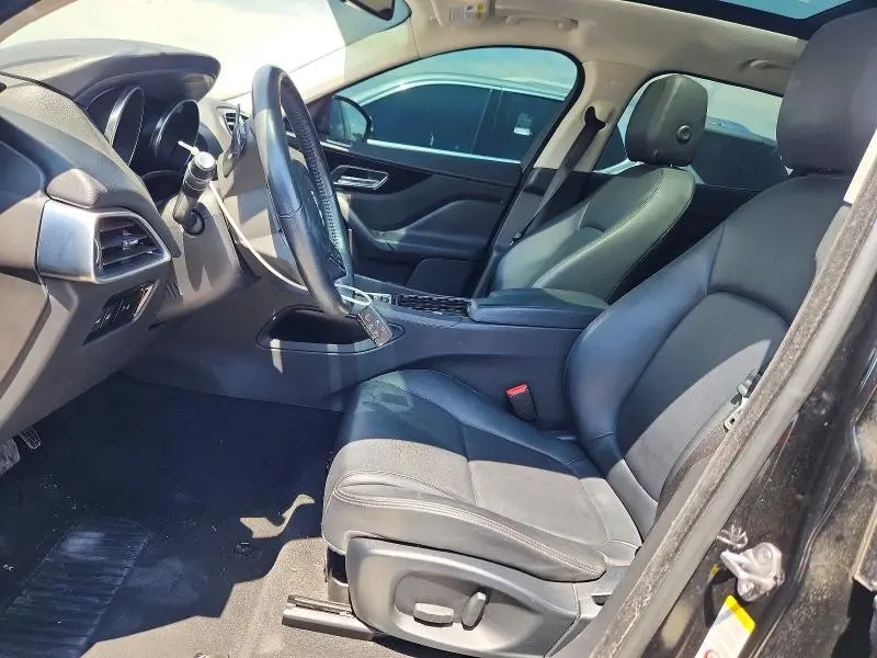 2018 JAGUAR F-PACE PREMIUM  