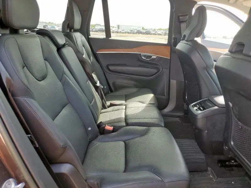 2023 VOLVO XC90 PLUS  