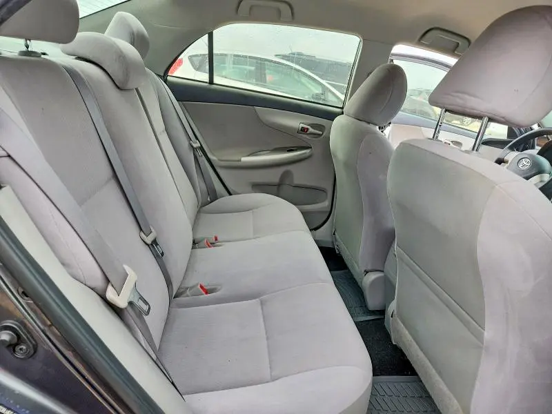 2011 TOYOTA COROLLA LE  