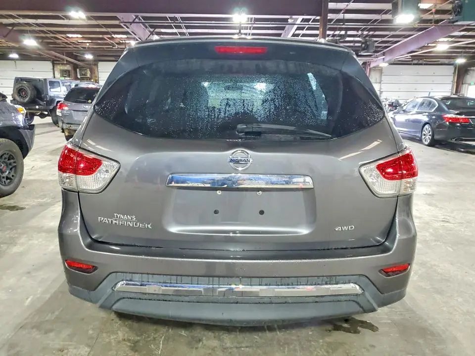 2015 NISSAN PATHFINDER S  