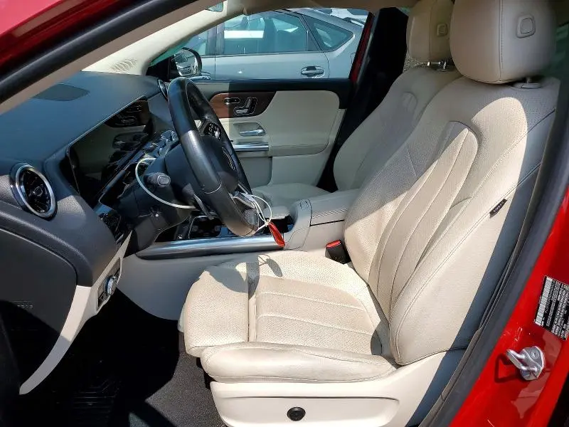 2021 MERCEDES-BENZ GLA 250 4MATIC  