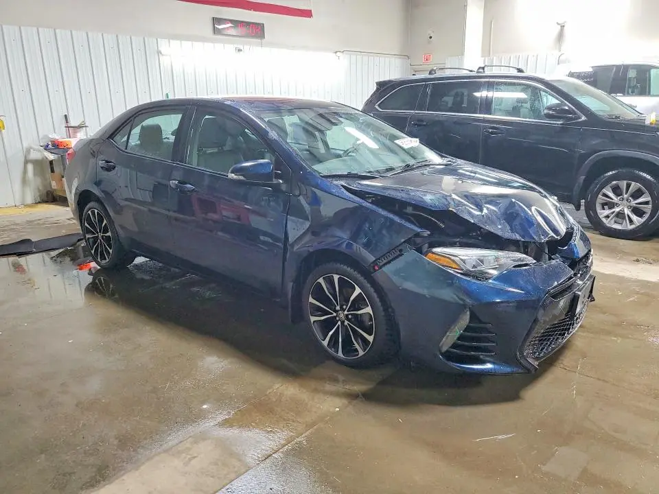 2017 TOYOTA COROLLA SE  