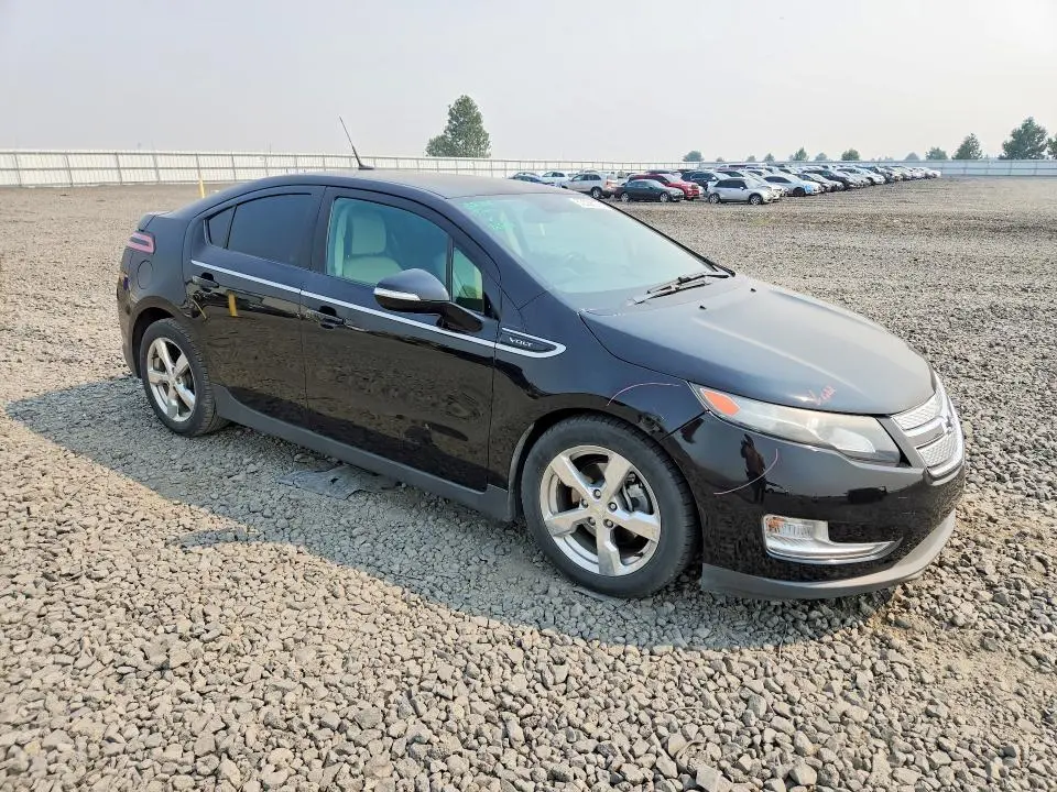 2011 CHEVROLET VOLT   