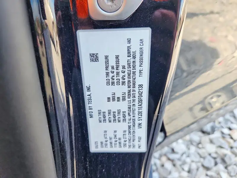2025 TESLA MODEL 3   