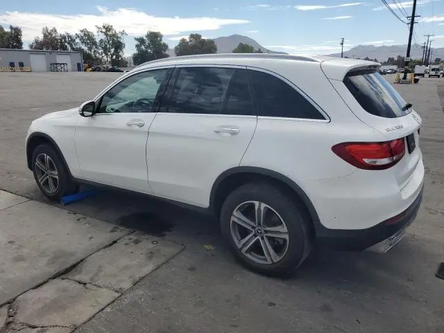 2019 MERCEDES-BENZ GLC 300  