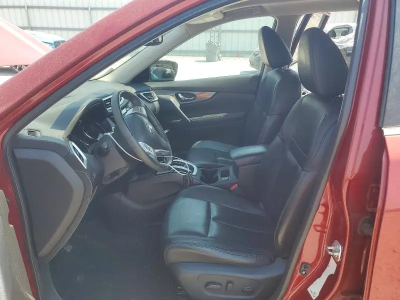 2015 NISSAN ROGUE S  