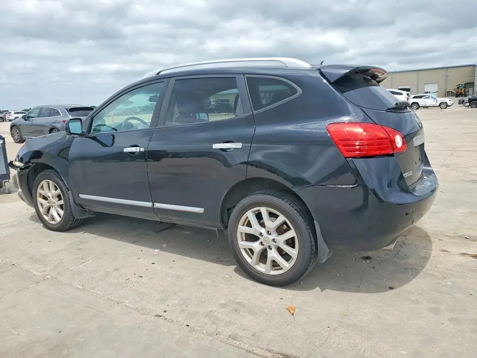 2012 NISSAN ROGUE S  