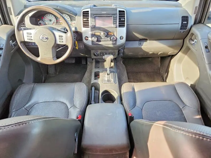 2017 NISSAN FRONTIER PRO-4X  