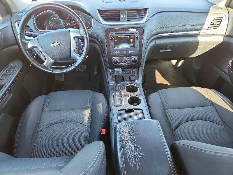 2016 CHEVROLET TRAVERSE LT  