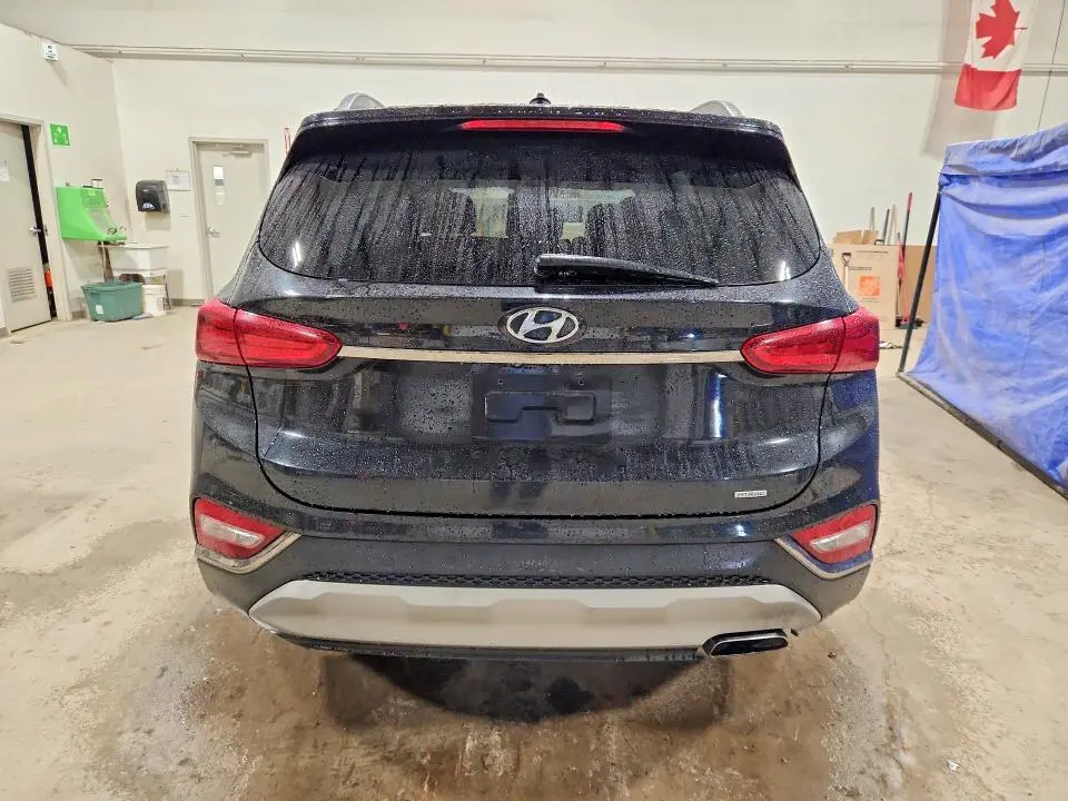 2019 HYUNDAI SANTA FE SE  