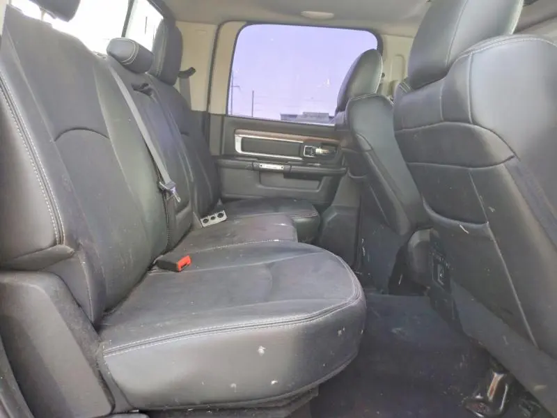 2016 RAM 1500 LARAMIE  