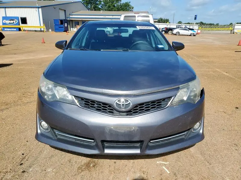 2013 TOYOTA CAMRY L  